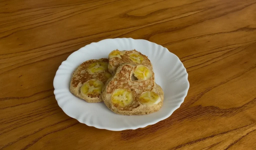 Receita nutritiva pronta de Panqueca de Banana para processo de emagracimento saudável