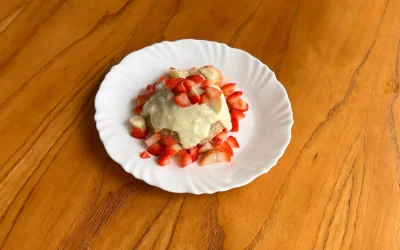 Receita nutritiva de Bolinho de leite em pó com morango